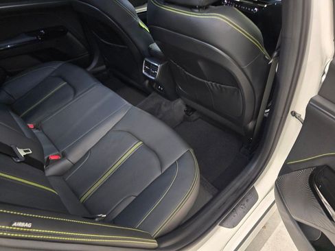 Used 2025 Kia K5 GT FWD image 32