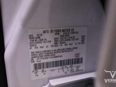 Used 2014 Ford F250 Platinum w/ FX4 Off-Road Package image 43