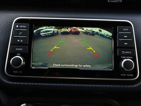 Used 2024 Nissan Kicks S FWD image 9