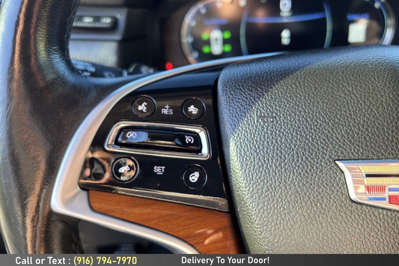 Used 2017 Cadillac Escalade ESV Luxury AWD/4WD image 25