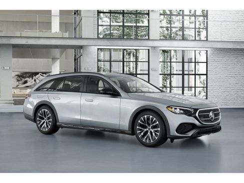 New 2026 Mercedes-Benz E 450 4MATIC All-Terrain Wagon image 12