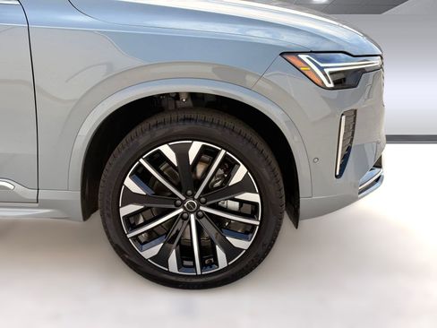 New 2026 Volvo XC90 B6 Ultra w/ Protection Package AWD/4WD image 12