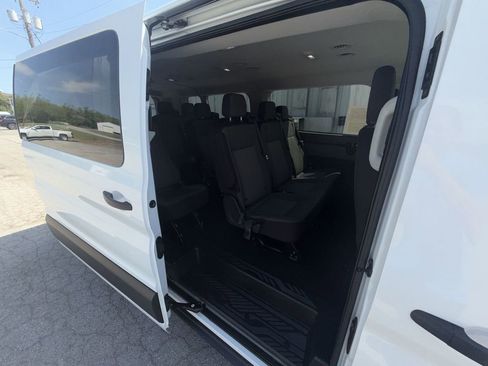 Used 2023 Ford Transit 350 XLT RWD image 24