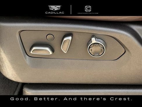 Used 2022 Cadillac Escalade Sport Platinum w/ Heavy-Duty Trailer Package AWD/4WD image 25