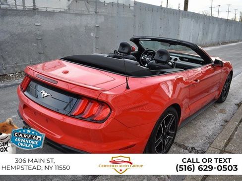 Used 2024 Ford Mustang Convertible RWD image 5