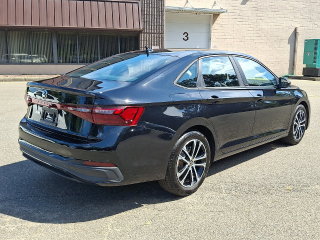 Certified 2026 Volkswagen Jetta Sport FWD image 11