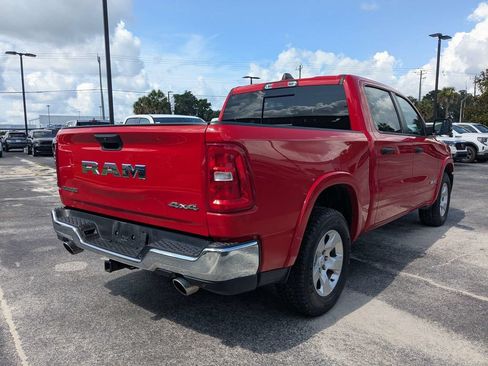 Used 2025 RAM 1500 Big Horn AWD/4WD image 3