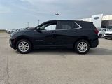 Used 2023 Chevrolet Equinox LT image 2