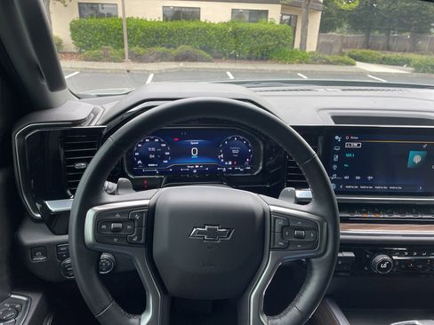 Used 2024 Chevrolet Silverado 1500 RST w/ Convenience Package II image 22