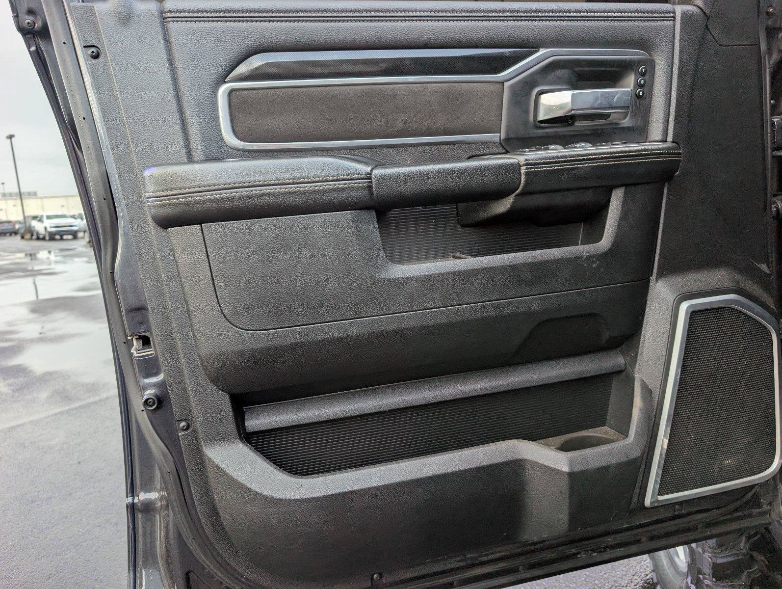 Used 2021 RAM 2500 Laramie AWD/4WD image 17
