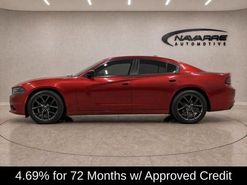 Used 2021 Dodge Charger SXT w/ Blacktop Package RWD image 4