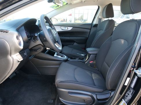 Used 2024 Kia Forte LXS image 15