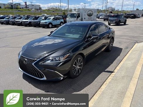 Used 2023 Lexus ES 250 w/ Premium Package AWD/4WD image 3