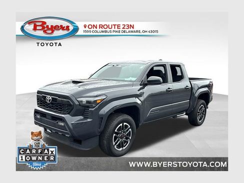 Used 2025 Toyota Tacoma TRD Sport AWD/4WD image 1