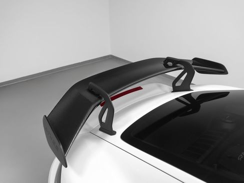 Certified 2023 Porsche 718 Cayman GT4 RS w/ Weissach Package RWD image 19