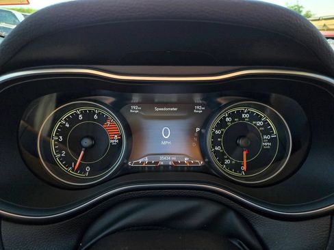 Used 2022 Jeep Cherokee Latitude Lux AWD/4WD image 20