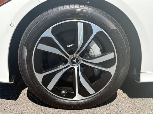 Used 2024 Mercedes-Benz CLE 300 4MATIC Coupe image 13