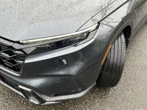 Used 2025 Honda CR-V Sport Touring image 3