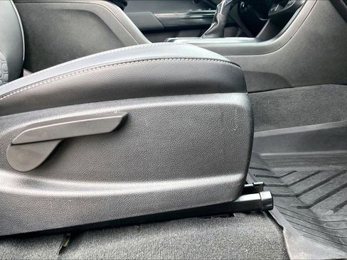 Used 2022 Chevrolet Colorado Z71 image 21