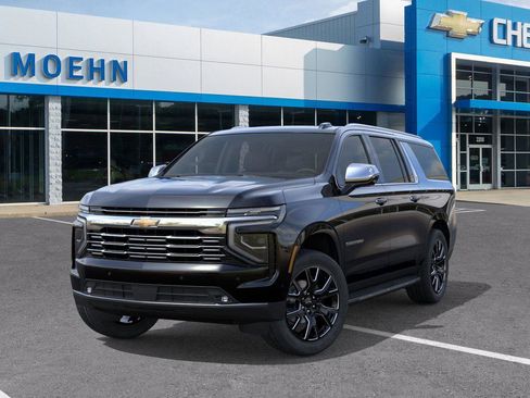 New 2026 Chevrolet Suburban Premier w/ Sun And Tow Package image 6