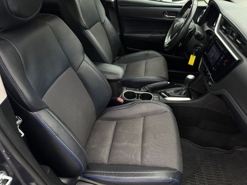 Used 2018 Toyota Corolla SE image 24