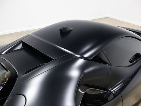 Used 2022 Ferrari SF90 Stradale image 73