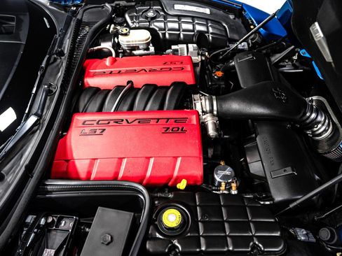 Used 2002 Chevrolet Corvette Z06 w/ Memory Pkg image 36