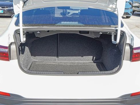 New 2026 Volkswagen Jetta SE image 24