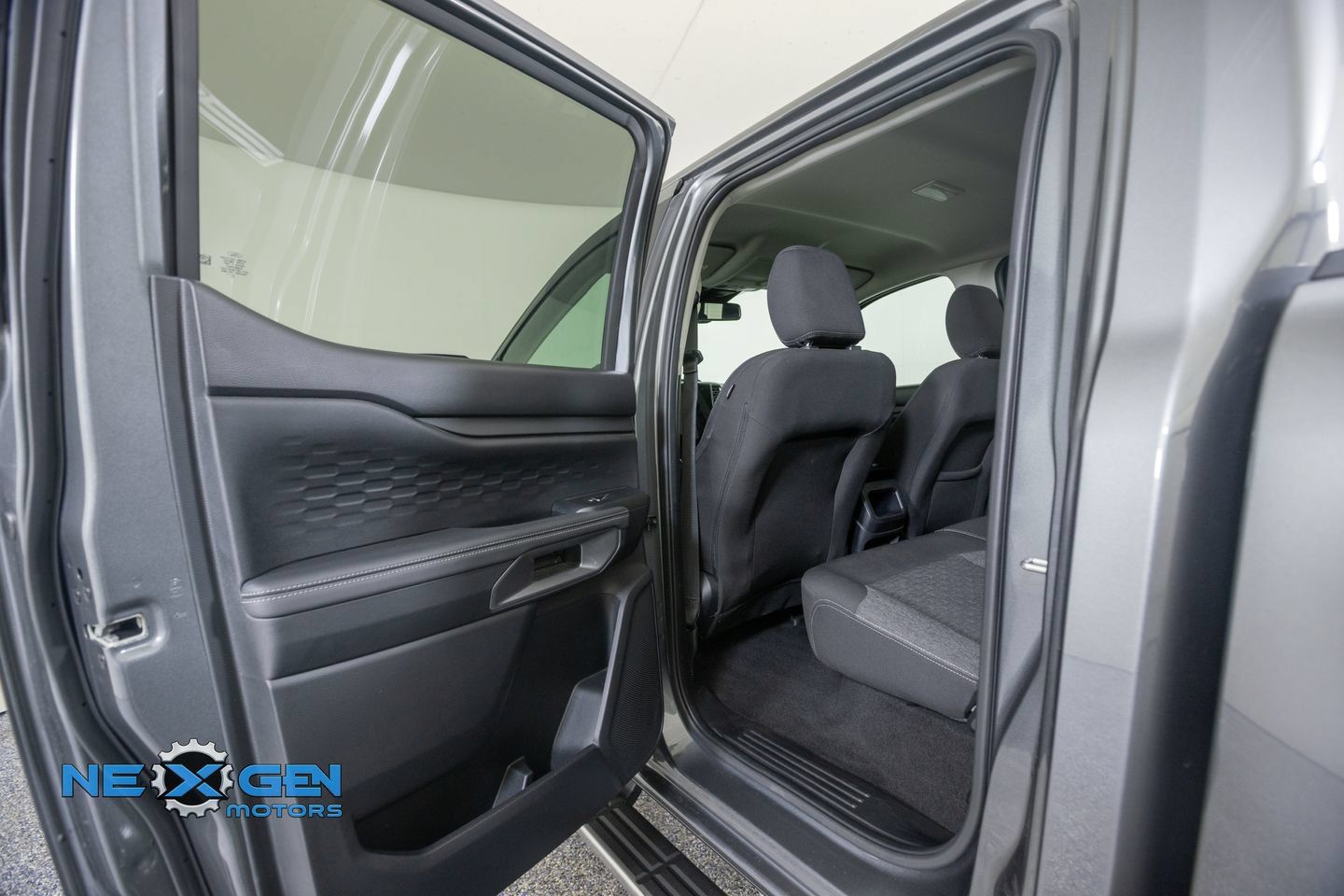 Used 2024 Ford Ranger XLT w/ Equipment Group 301A High AWD/4WD image 29