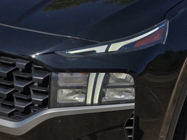 Used 2023 Hyundai Santa Fe SE FWD image 32