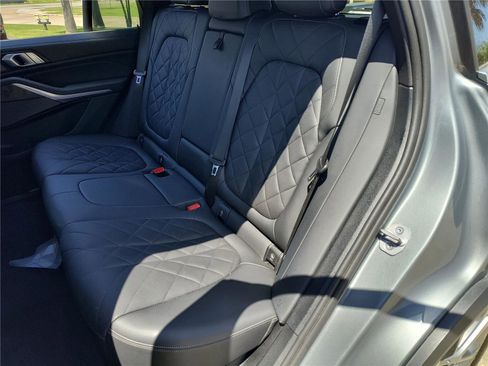 Used 2024 BMW X5 xDrive40i image 28
