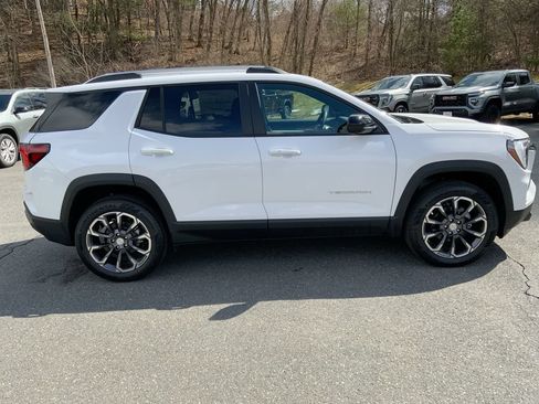 New 2026 GMC Terrain Elevation w/ Elevation Premium Package AWD/4WD image 40