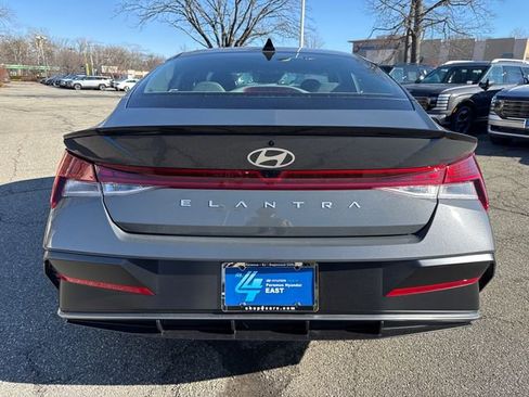 New 2026 Hyundai Elantra SEL Sport image 10