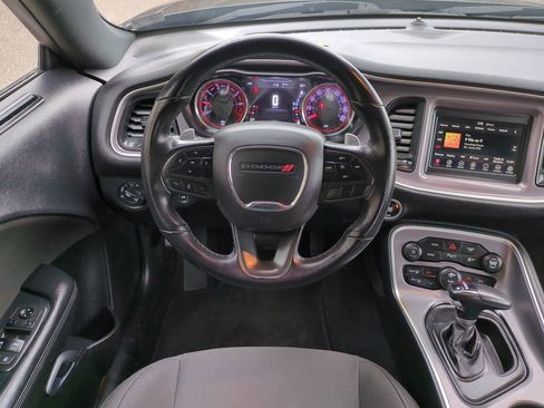 Used 2022 Dodge Challenger GT AWD/4WD image 15