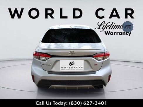 Used 2022 Toyota Corolla SE image 6