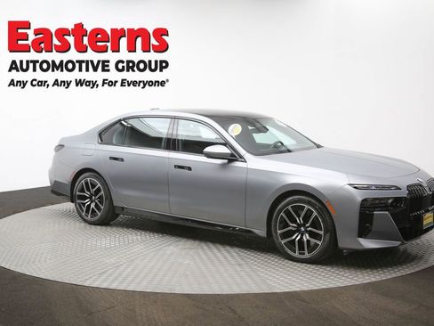 Used 2023 BMW 740i w/ Executive Package RWD image 52