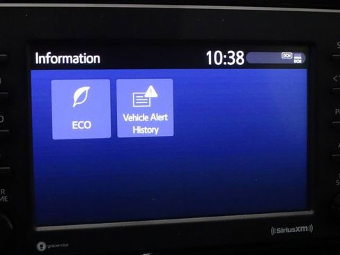 Used 2021 Toyota RAV4 XLE w/ Convenience Package image 35