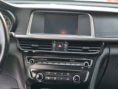Used 2018 Kia Optima S FWD image 13