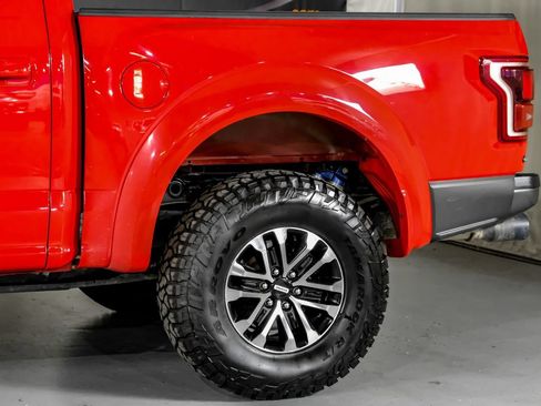 Used 2018 Ford F150 Raptor w/ Equipment Group 802A Luxury AWD/4WD image 13