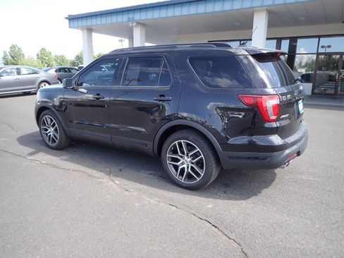 Used 2019 Ford Explorer Sport AWD/4WD image 3