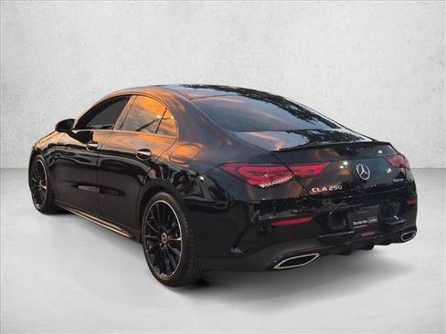 Used 2023 Mercedes-Benz CLA 250 4MATIC image 8