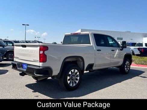 Used 2026 Chevrolet Silverado 2500 Custom w/ Custom Value Package AWD/4WD image 6