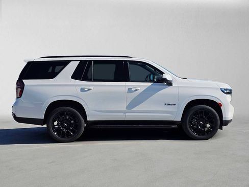 Used 2023 Chevrolet Tahoe RST w/ Luxury Package RWD image 2