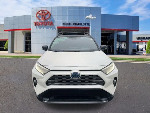 Used 2019 Toyota RAV4 XSE image 3