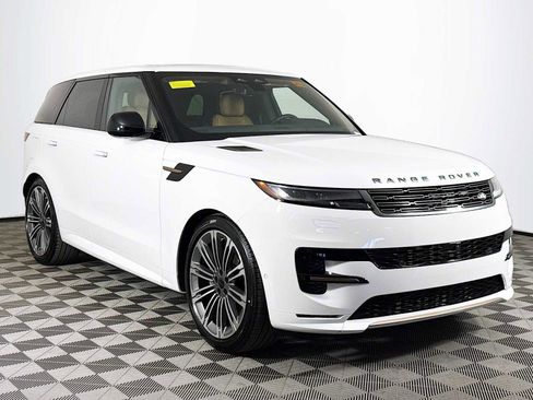 New 2026 Land Rover Range Rover Sport Dynamic SE AWD/4WD image 3