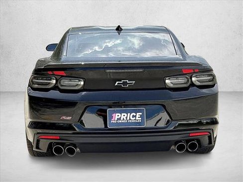 Used 2022 Chevrolet Camaro LT w/ Redline Edition RWD image 4