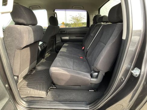 Used 2012 Toyota Tundra 4x4 CrewMax image 22