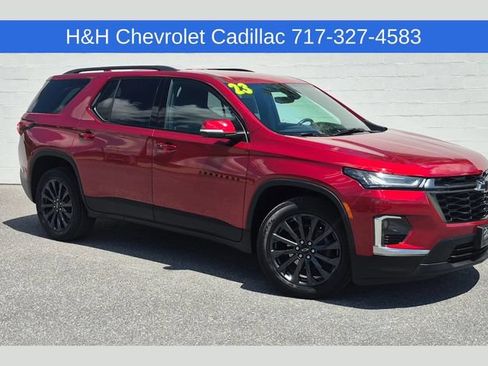 Used 2023 Chevrolet Traverse RS w/ LPO, Floor Liner Package AWD/4WD image 1