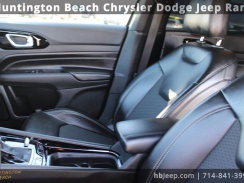 Used 2023 Jeep Compass Altitude image 31