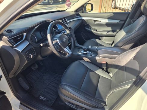 Used 2021 INFINITI QX50 Luxe image 22